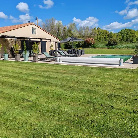 Grange De Charme Avec Piscine Et Jardin, Ideale Pour Vos Aux Sables-d'olonne וילה