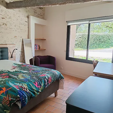 Grange De Charme Avec Piscine Et Jardin, Ideale Pour Vos Aux Sables-d'olonne Holiday home Les Sables-d'Olonne