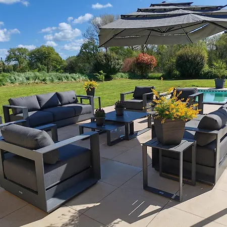 Holiday home Grange De Charme Avec Piscine Et Jardin, Ideale Pour Vos Aux Sables-d'olonne Les Sables-d'Olonne