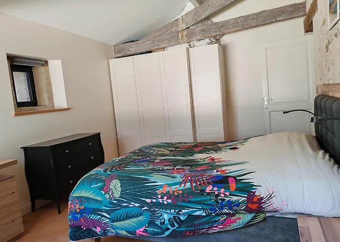 Grange De Charme Avec Piscine Et Jardin, Ideale Pour Vos Aux Sables-d'olonne